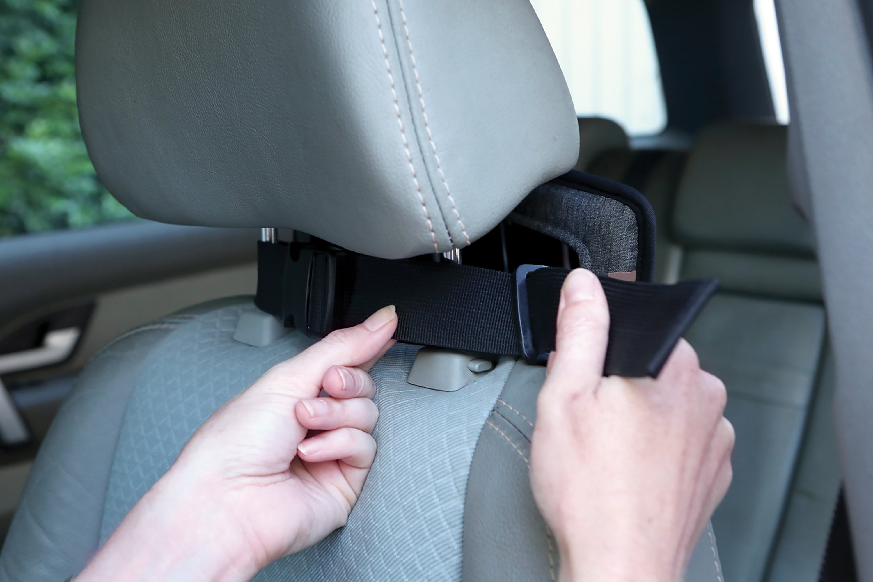 Backseat Mirror With Ipad Holder