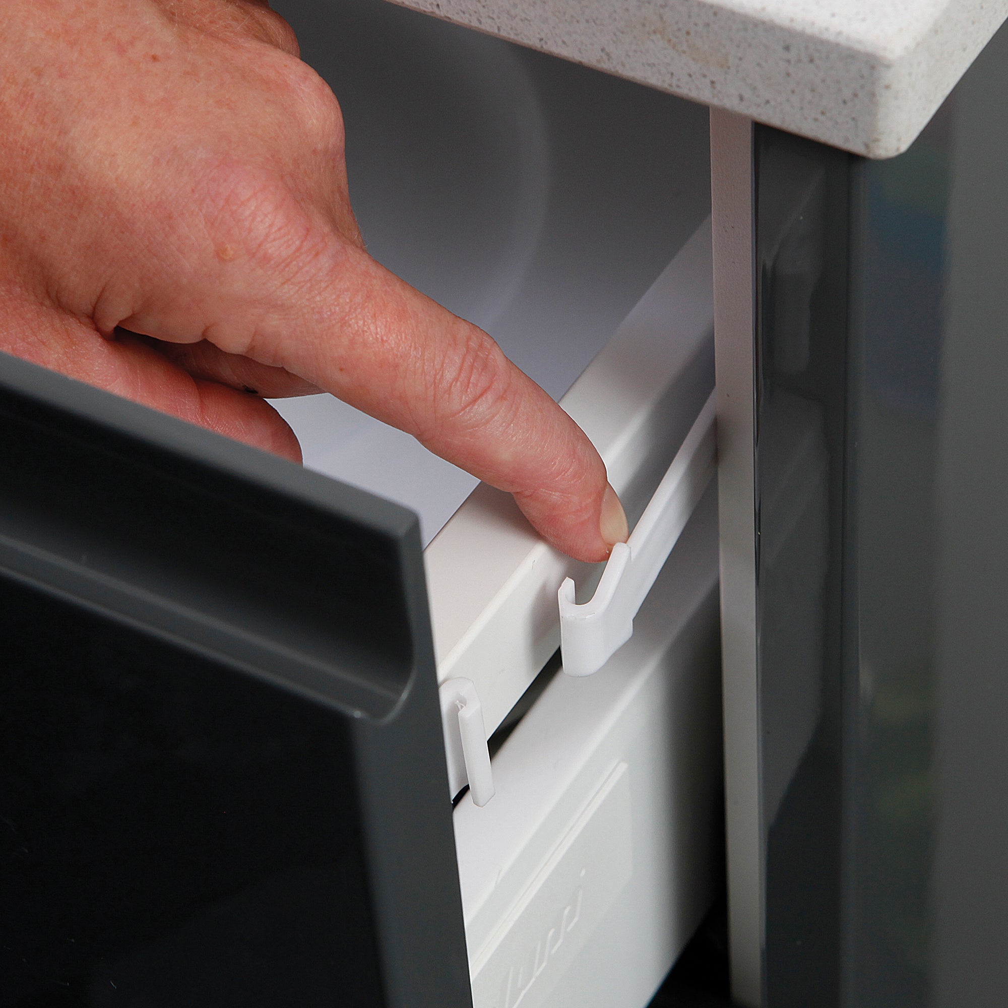 Drawer Catches 3 Pack