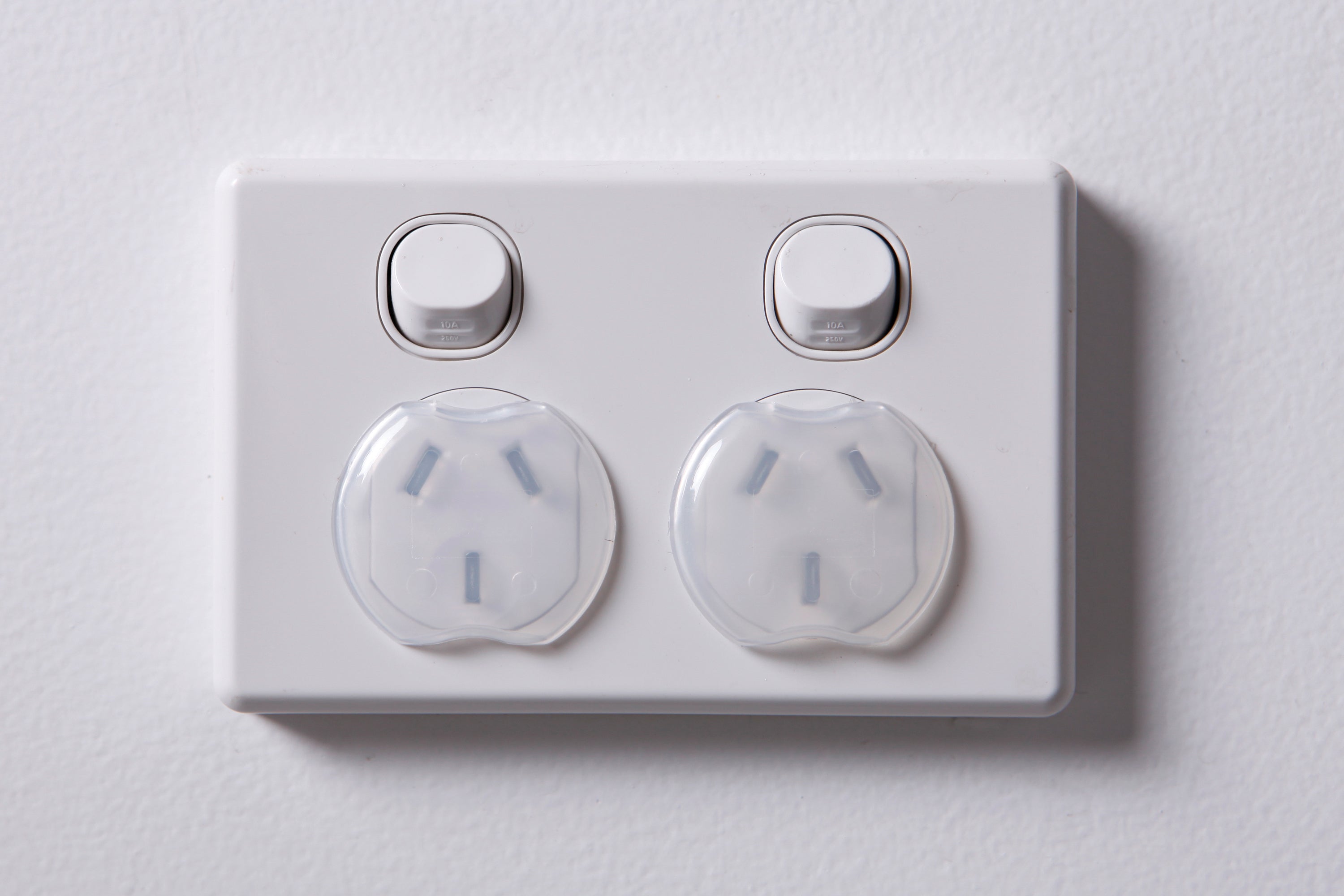 Outlet Plugs 24 Pack