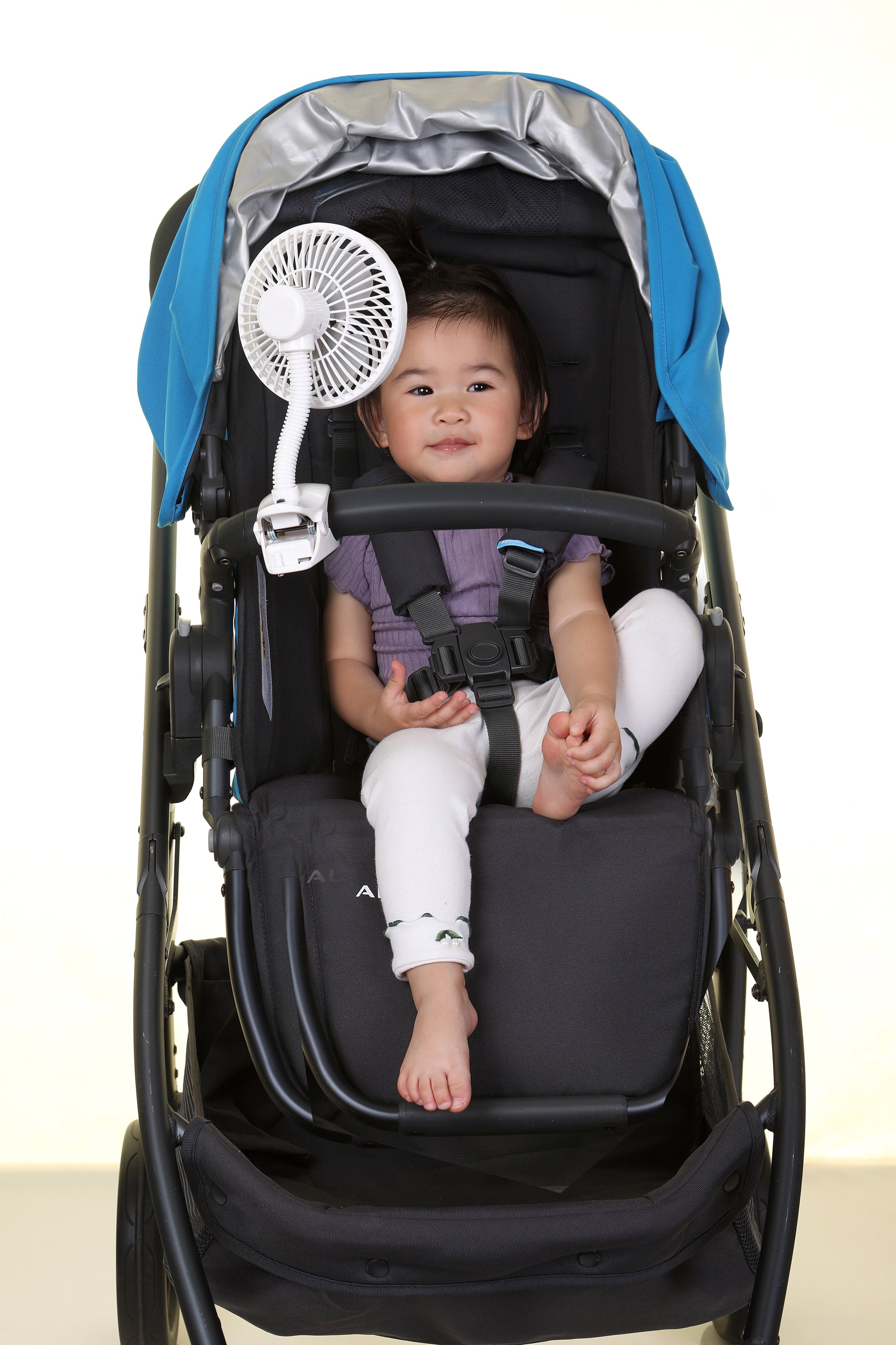Dreambaby® Ezy-Fit Deluxe Clip-On Fan - White
