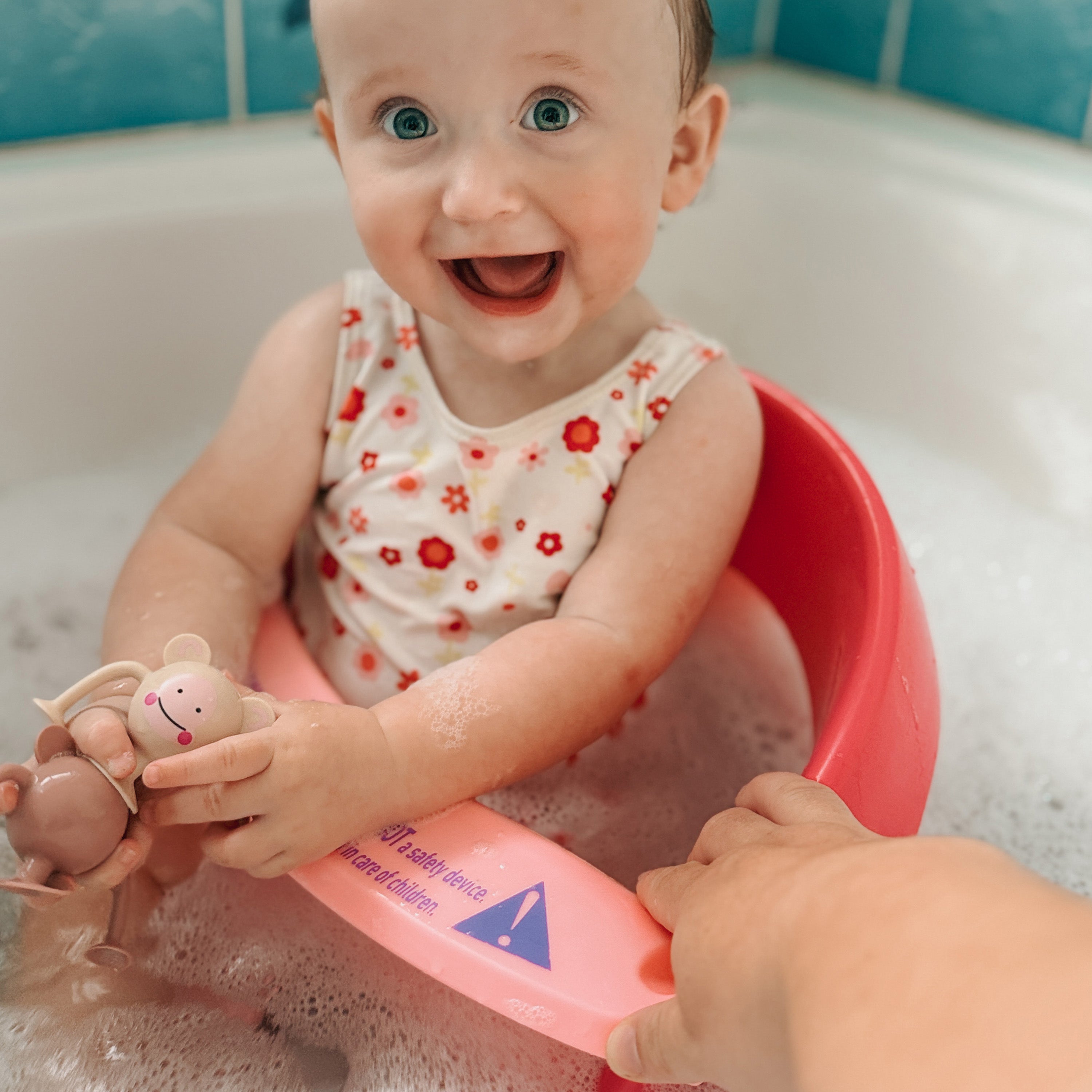 Dreambaby Baby Bath Seat | Non-Slip Suction 5–10 Months | Pink