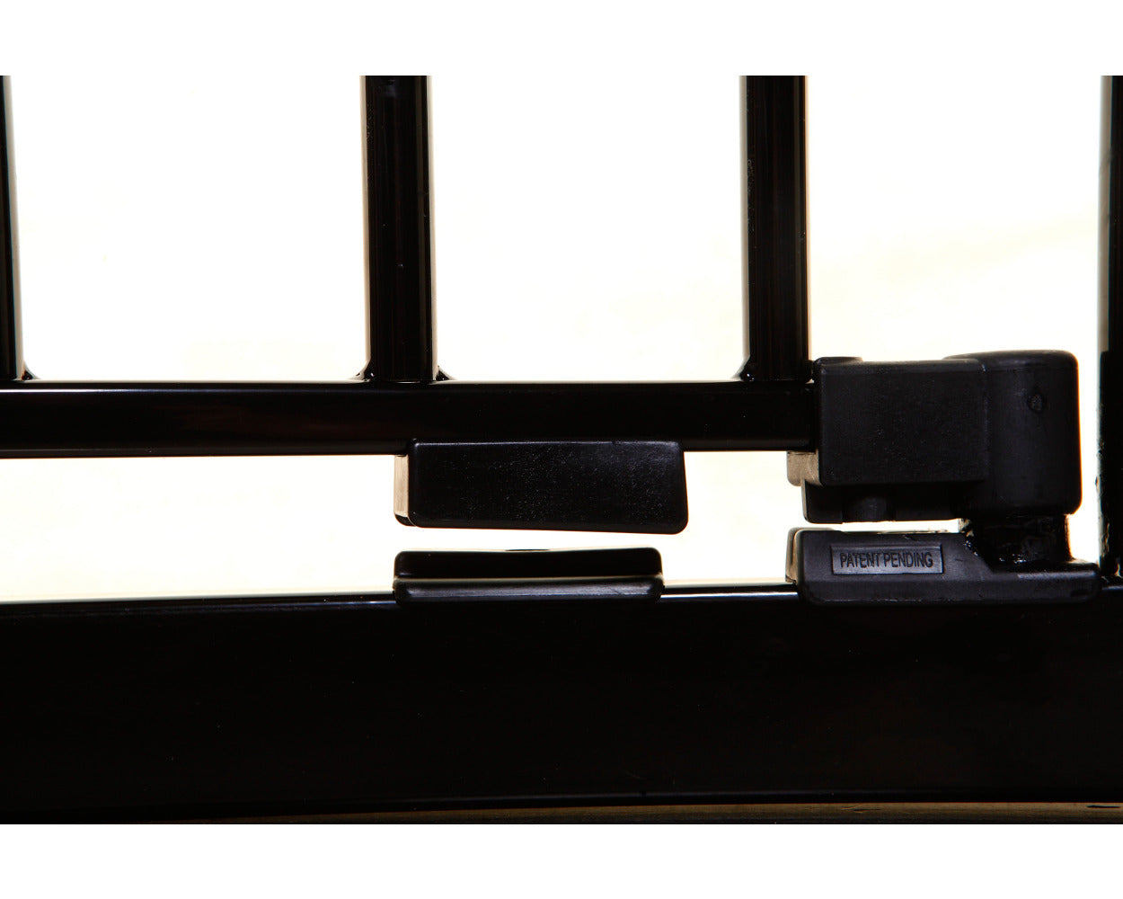 Chelsea 35–39.5" Auto-Close Baby Gate & Extension Set - Black