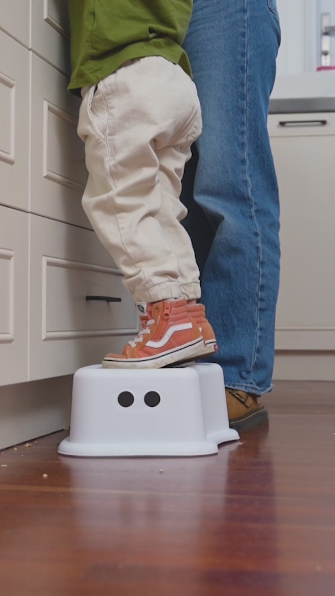 Step Stool Grey Dots